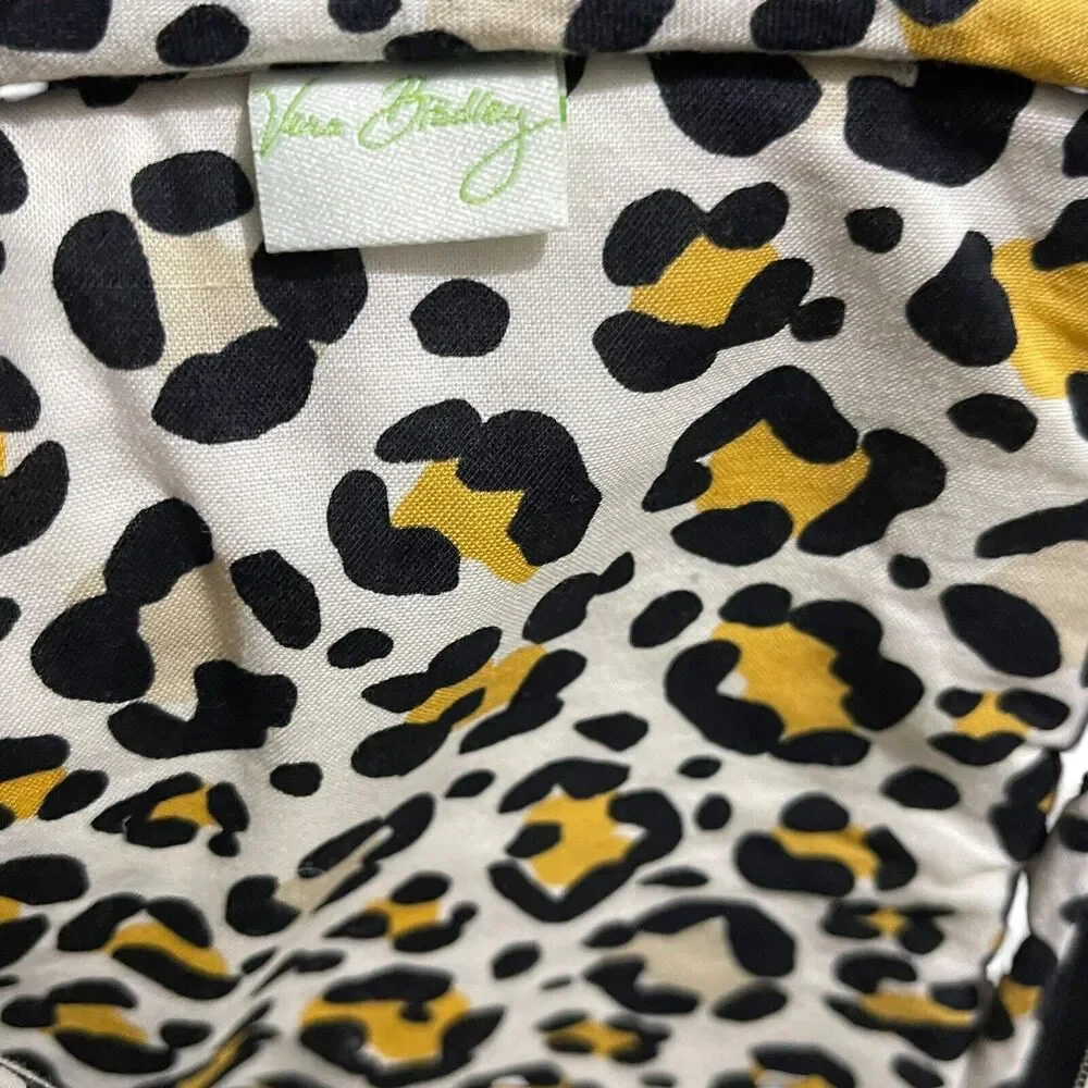 Vera Bradley Go Wild Kindle Case Animal Print Floral Quilted Holder Tablet iPad - Picture 5 of 7